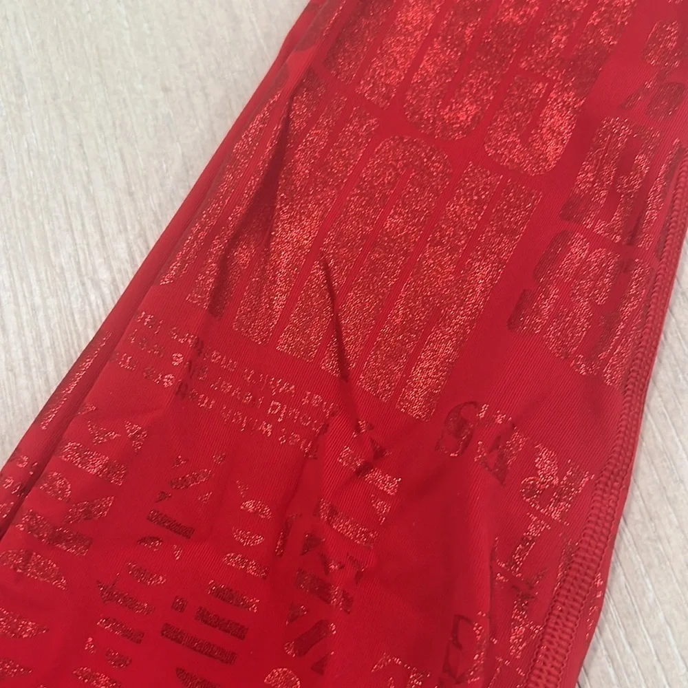 Lululemon limited edition holiday leggings